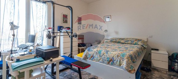 Apartamento de 5 divisões em Jesi, Italy N.º 2466 5