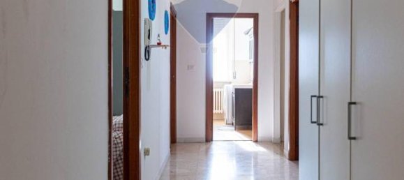 Apartamento de 5 divisões em Jesi, Italy N.º 2466 24