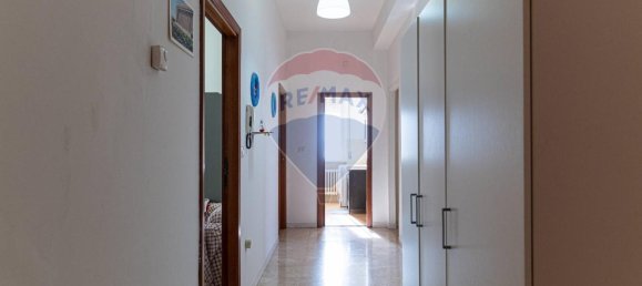 Apartamento de 5 divisões em Jesi, Italy N.º 2466 23
