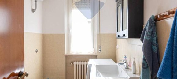 Apartamento de 5 divisões em Jesi, Italy N.º 2466 20