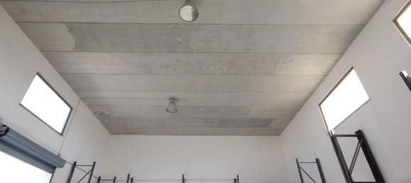 Склад 485м² в Бриндизи, Италия № 369897 12