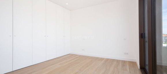 4 bedrooms House in Cascais, Portugal No. 171496 14