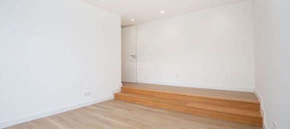 4 bedrooms House in Cascais, Portugal No. 171496 23