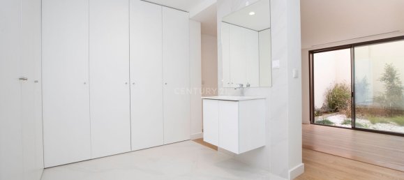 4 bedrooms House in Cascais, Portugal No. 171496 24