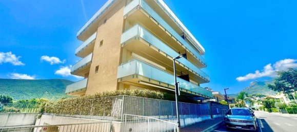 3 rooms Apartment in Borghetto Santo Spirito, Italy No. 284320 31