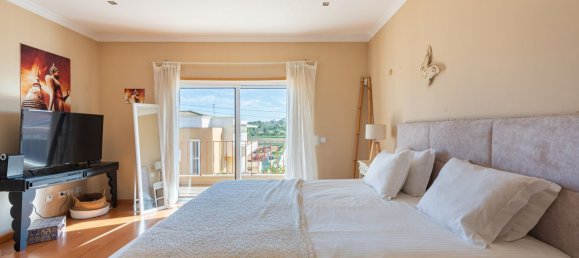 4 bedrooms House in Luz, Portugal No. 104990 20