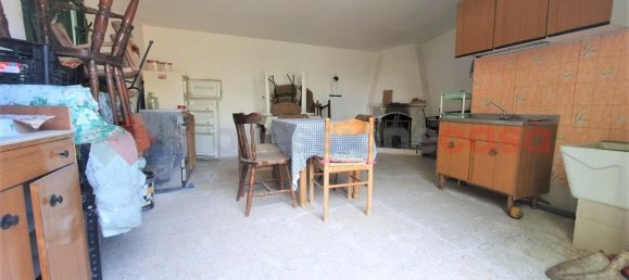 3غرفة شقة في Pannarano, Italy رقم 145453 2