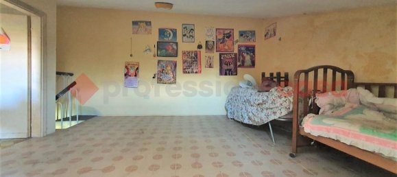 3غرفة شقة في Pannarano, Italy رقم 145453 20