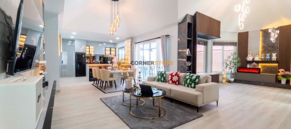 220m² House in Pattaya, Thailand No. 26438 4