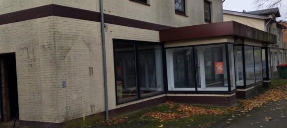 7 rooms Building in Steinburg, Germany No. 224901 2