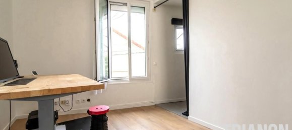 1 bedroom House in Poissy, France No. 318165 9