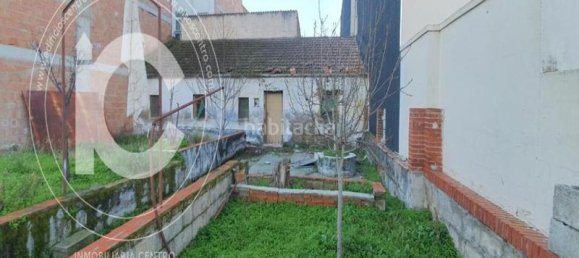 Земельный участок 1100м² в Ла-Субия, Испания № 188631 14