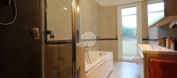 3غرفة شقة في Cagliari, Italy رقم 211204 4