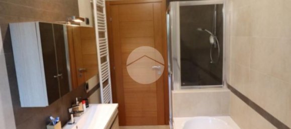 3غرفة شقة في Cagliari, Italy رقم 211204 64