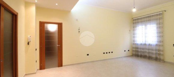 3غرفة شقة في Cagliari, Italy رقم 211204 3