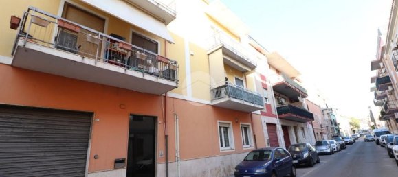 3غرفة شقة في Cagliari, Italy رقم 211204 61