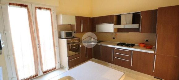 3غرفة شقة في Cagliari, Italy رقم 211204 59