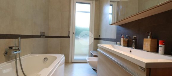 3غرفة شقة في Cagliari, Italy رقم 211204 69