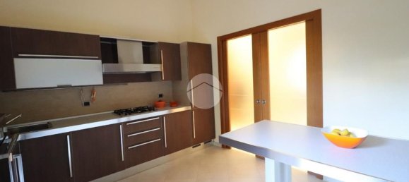 3غرفة شقة في Cagliari, Italy رقم 211204 2