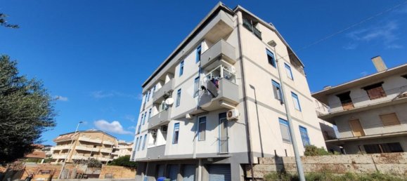 Apartamento de 3 habitaciónes en Motta San Giovanni, Italy No. 129777 2