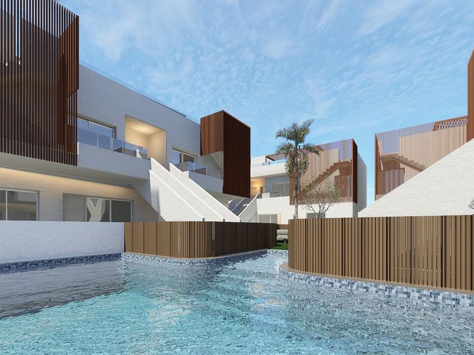 Bungalow de 3 dormitorios en Alicante, Spain No. 281403