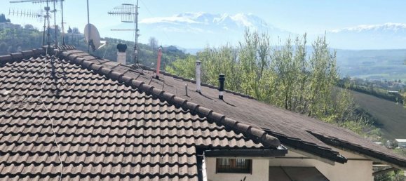 8 rooms Apartment in Penne, Italy No. 35017 21