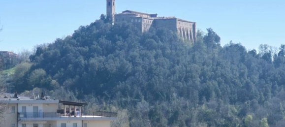 8 rooms Apartment in Penne, Italy No. 35017 20