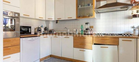 4 Schlafzimmer Wohnung in Rome, Italy, Nr. 103097 26