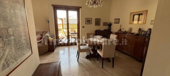 4 Schlafzimmer Wohnung in Rome, Italy, Nr. 103097 5