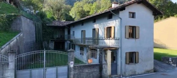 Villa de 5 habitaciónes en Pordenone, Italy No. 34766 85