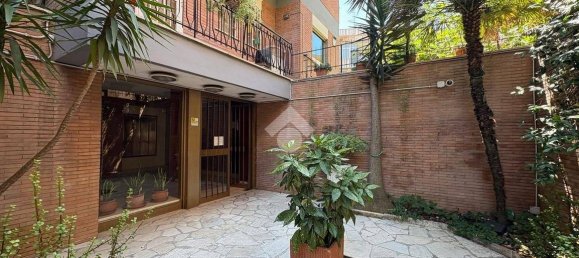 Apartamento de 2 dormitorios en Rome, Italy No. 349877 3