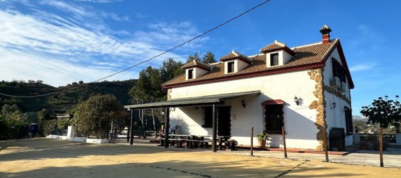 5 Schlafzimmer Haus in Malaga, Spain, Nr. 35840 3