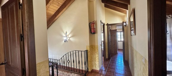 5 Schlafzimmer Haus in Malaga, Spain, Nr. 35840 24