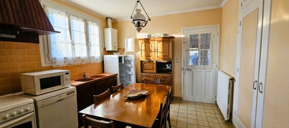 3 chambres Maison à Selles-Saint-Denis, France No. 83471 4