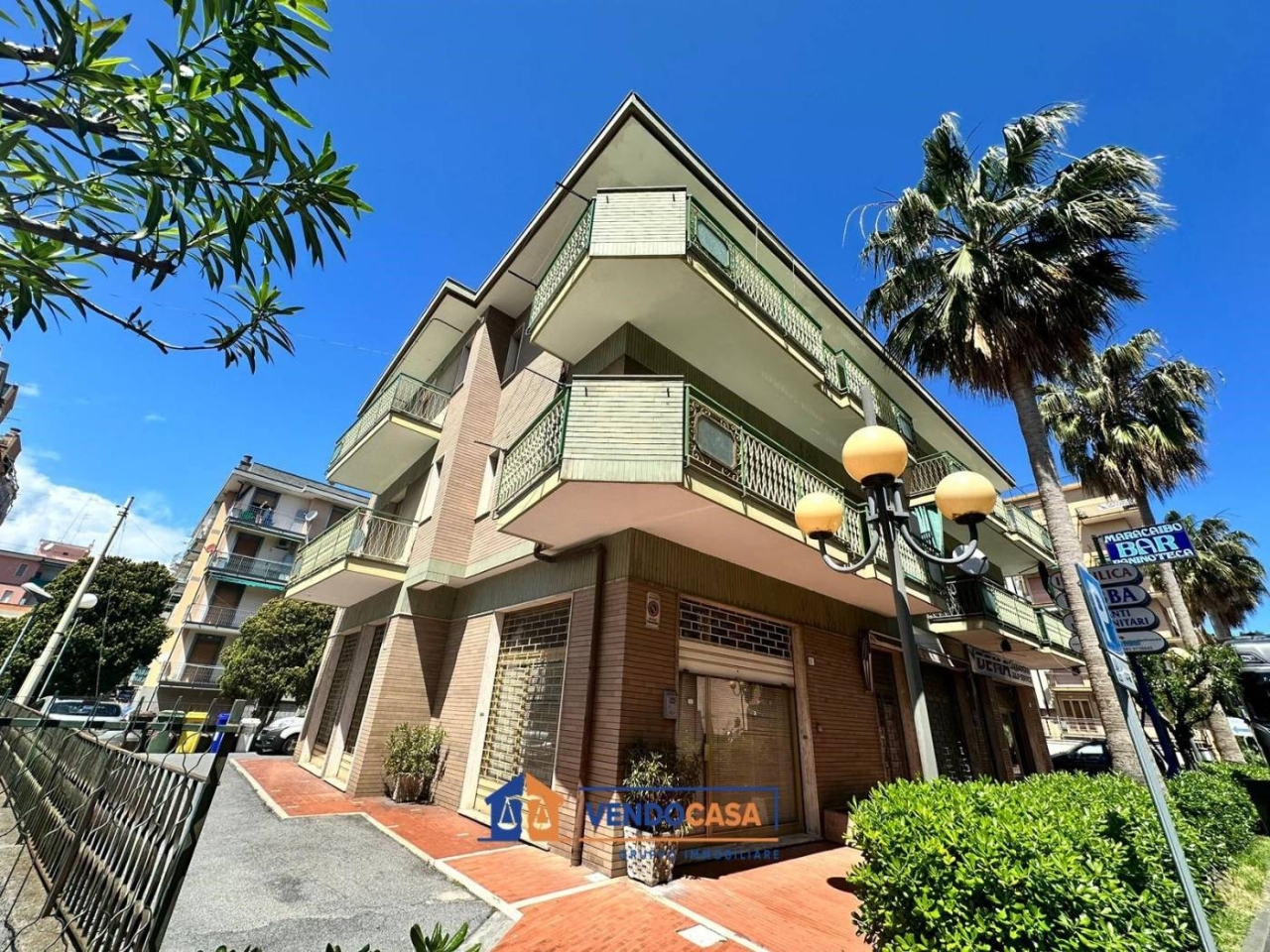 2 rooms Apartment in Borghetto Santo Spirito, Italy No. 156177