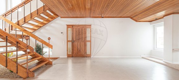 Дом с 4 спальнями в Лориш, Португалия № 46393 3