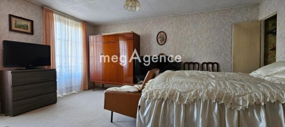 3 chambres Maison à Flins-sur-Seine, France No. 108115 9