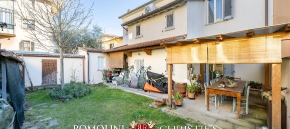 10 rooms House in Arezzo, Italy No. 85324 4