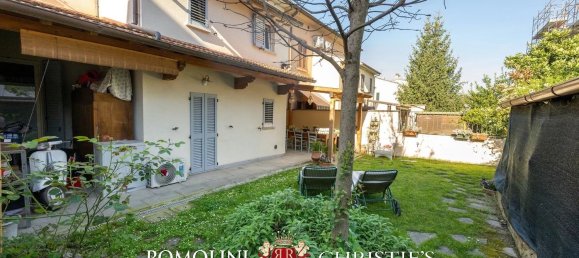 10 rooms House in Arezzo, Italy No. 85324 42