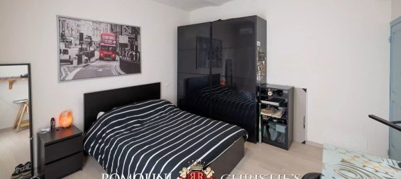 10 rooms House in Arezzo, Italy No. 85324 33