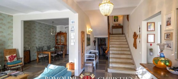 10 rooms House in Arezzo, Italy No. 85324 6