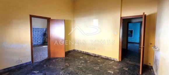 Casa de 5 divisões em Racale, Italy N.º 136042 6