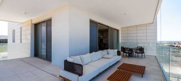 3 bedrooms Apartment in Paphos, Cyprus No. 10998 6