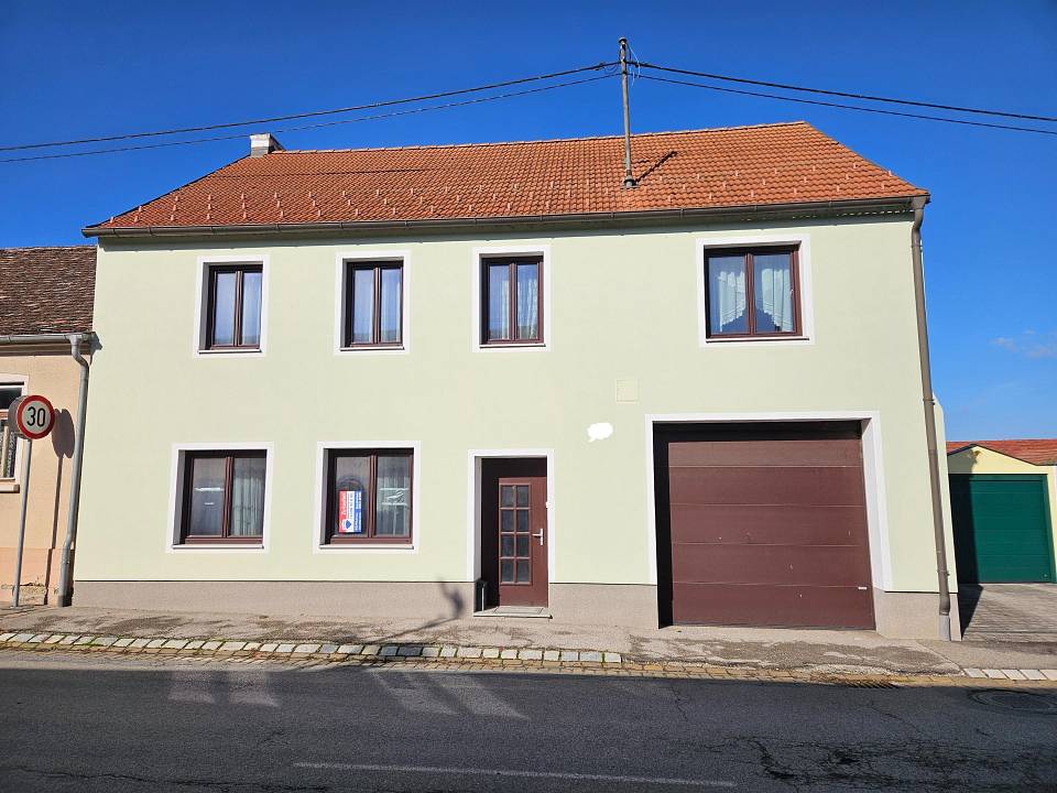 Дом с 7 комнатами в Гросхаррас, Австрия № 2507