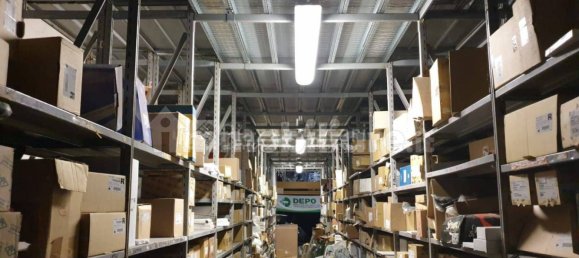 1400m² Warehouse in Reggio Emilia, Italy No. 314958 8