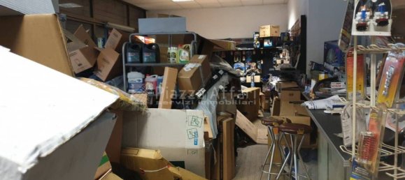 1400m² Warehouse in Reggio Emilia, Italy No. 314958 9