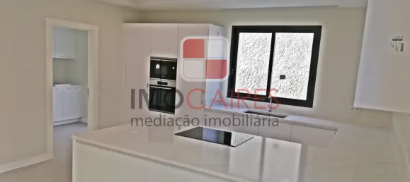 3 bedrooms House in Funchal, Portugal No. 94275 9