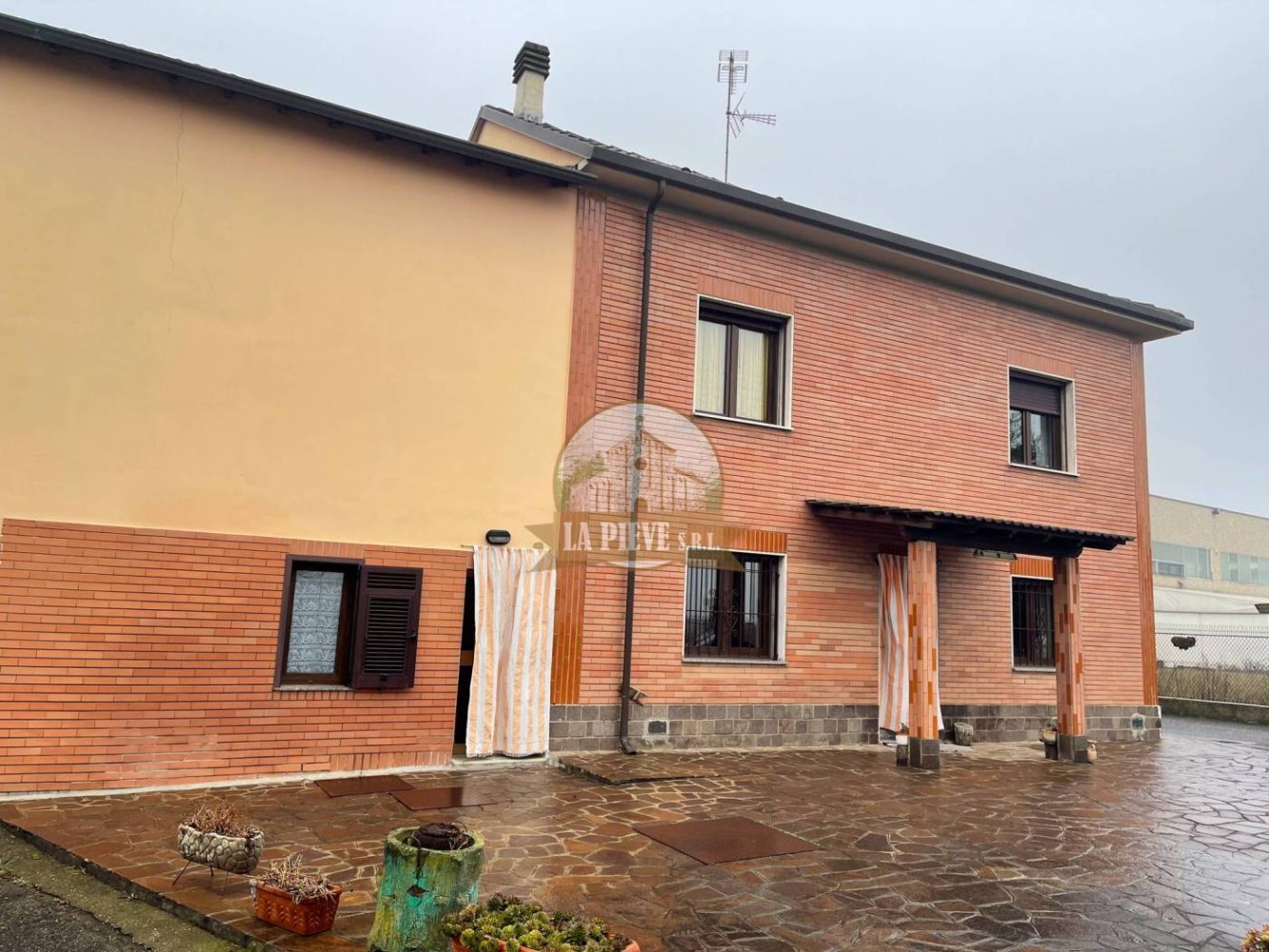 2 غرف نوم منزل في Tortona, Italy رقم 124359