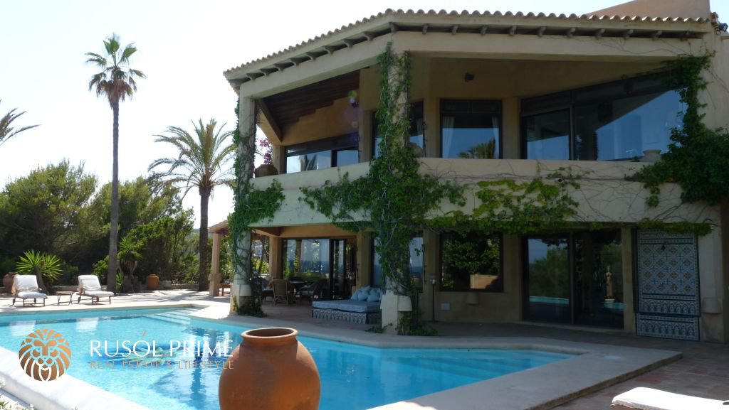 7 bedrooms Villa in Ibiza town, Spain No. 1337