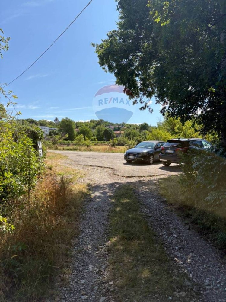 8589m² Land in Trieste, Italy No. 258568